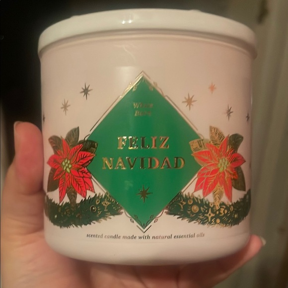 White Barn Other - White Barn Feliz Navidad Scented Candle